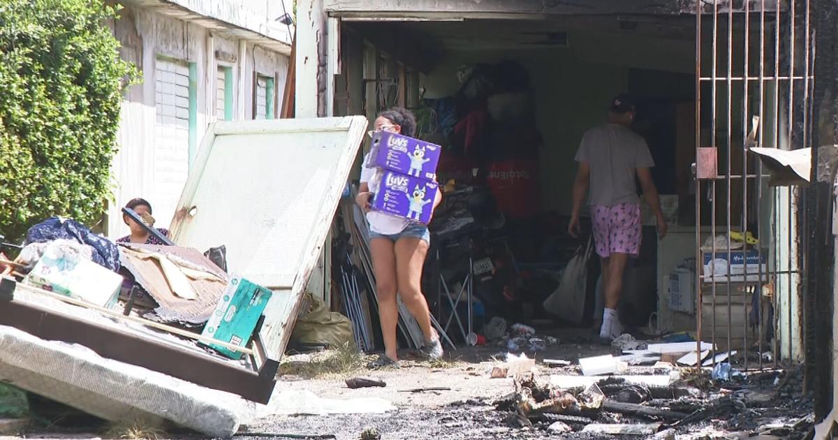 Embarazada pierde todo lo que compró para su bebé al incendiarse casa y negocio familiar
