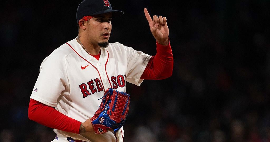 Eduardo Rivera debuta en grande con los Red Sox en las Grandes Ligas
