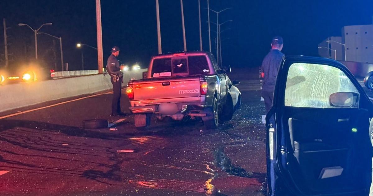 Conductor es arrollado mientras cambiaba goma en la PR-3 en Carolina