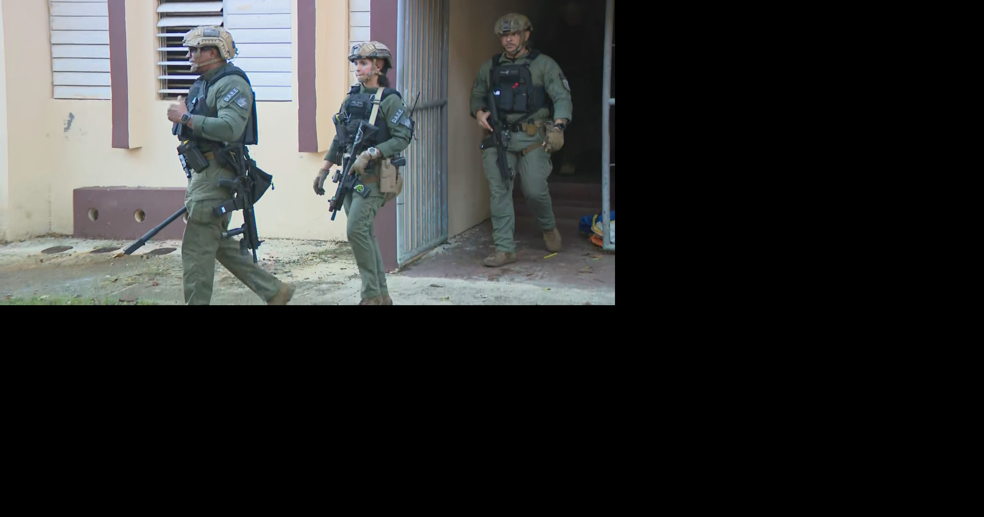 Operativo en residencial de San Juan: criminales expulsaron a octogenario de su casa