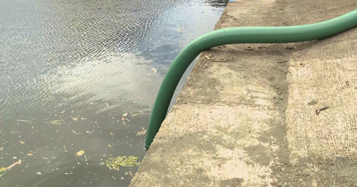 AAA realiza limpieza en estación de bombas de Canóvanas; más de 10,000 abonados sin agua