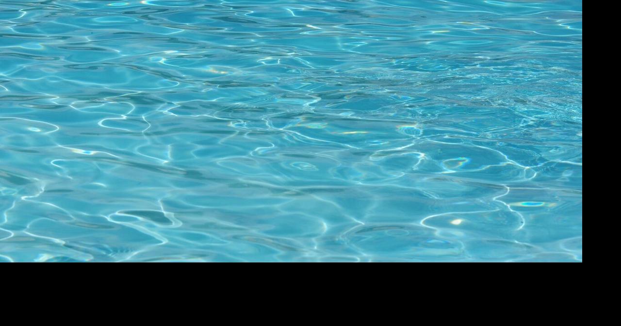 Menor de 11 años de Nueva York muere ahogado en piscina de condominio en Condado