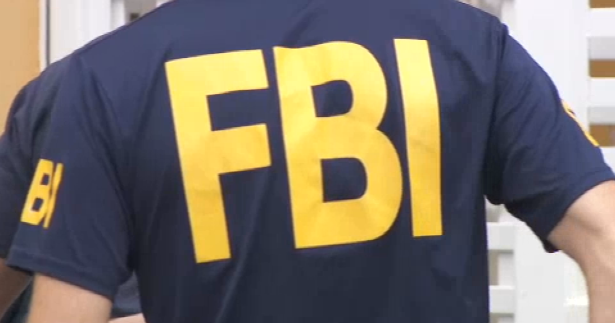 El FBI arresta a dos hombres por cargos de explotación infantil