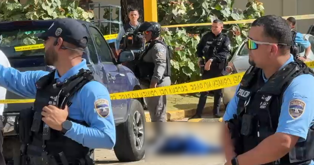Ultiman a tiros a hombre en residencial de San Juan