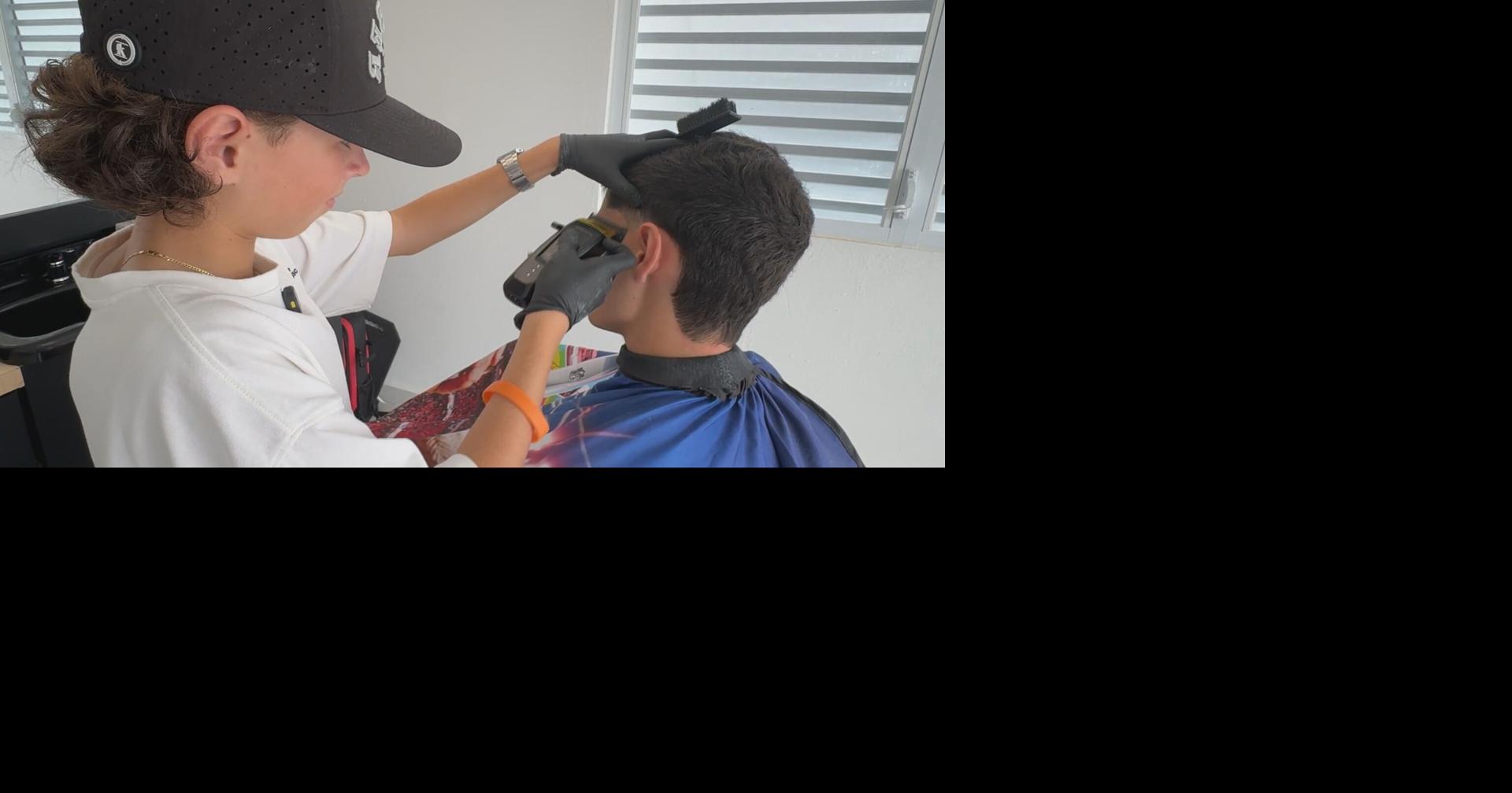 Joven de 13 años de Cidra persigue su sueño de ser barbero desde su hogar