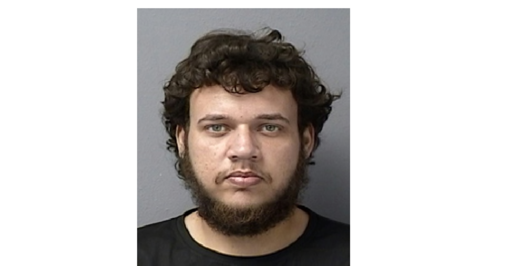 Hombre agrede con cuchillo a otro sujeto tras Noche de SJ en Arecibo; encarcelado