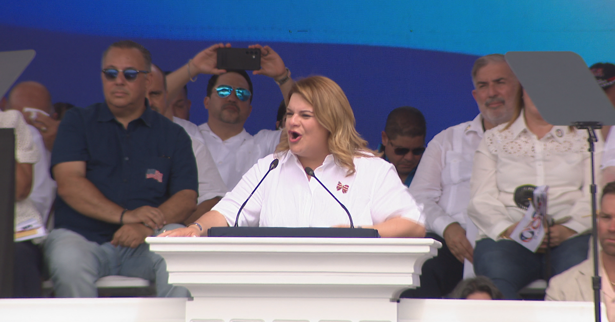 Jennifer González jura a 250 jóvenes y reclama estadidad en actos del 250 aniversario de EE.UU.