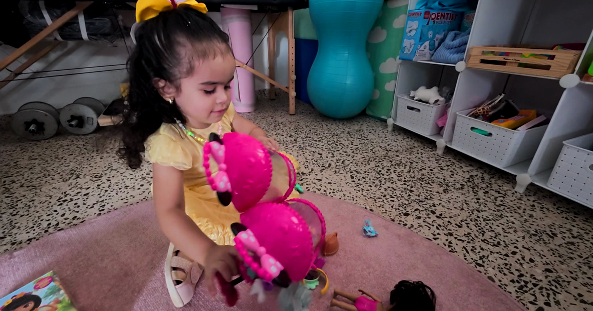Niña de 4 años con distrofia muscular busca fondos para tratamiento genético en EE.UU.
