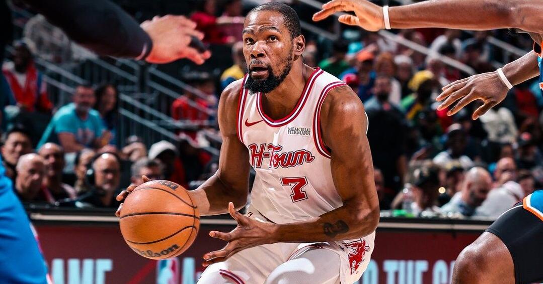 Rockets vencen a Knicks con 27 puntos de Durant