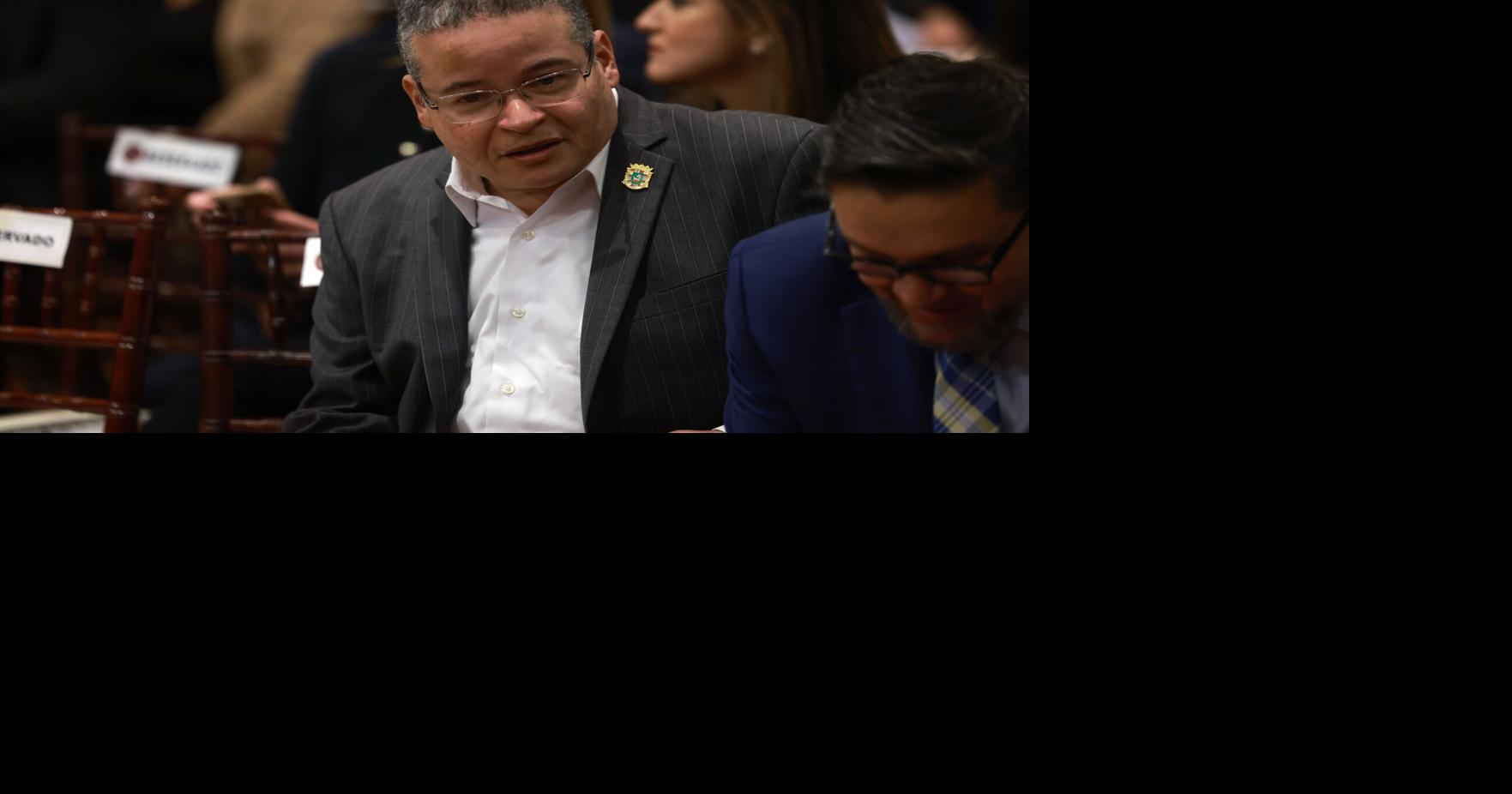 "Johnny" Méndez cita al secretario de Salud tras conflicto por CDT de Culebra