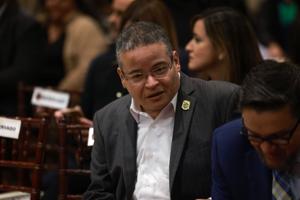 Imagen del artículo de WAPA: "Johnny" Méndez cita a jefe de Salud a su oficina tras encontronazo por CDT Culebra