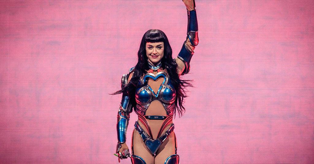 Investigan a cantante Katy Perry por alegada agresión sexual cometida en 2010
