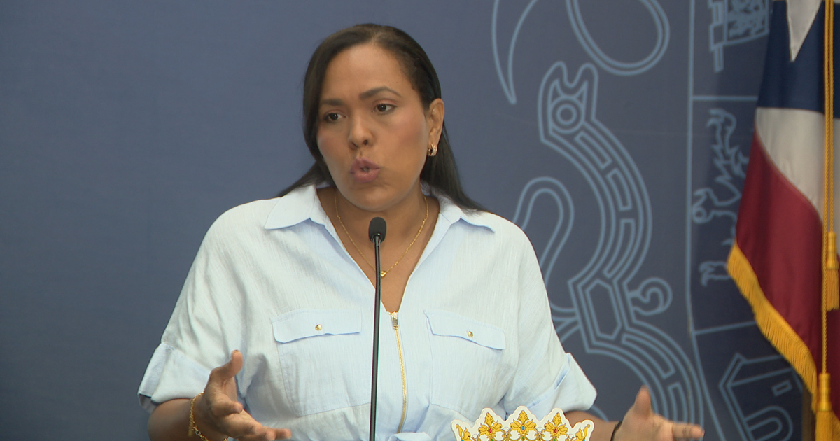 Gobierno activa jefes de agencia para apoyar alcaldes ante crisis de agua potable