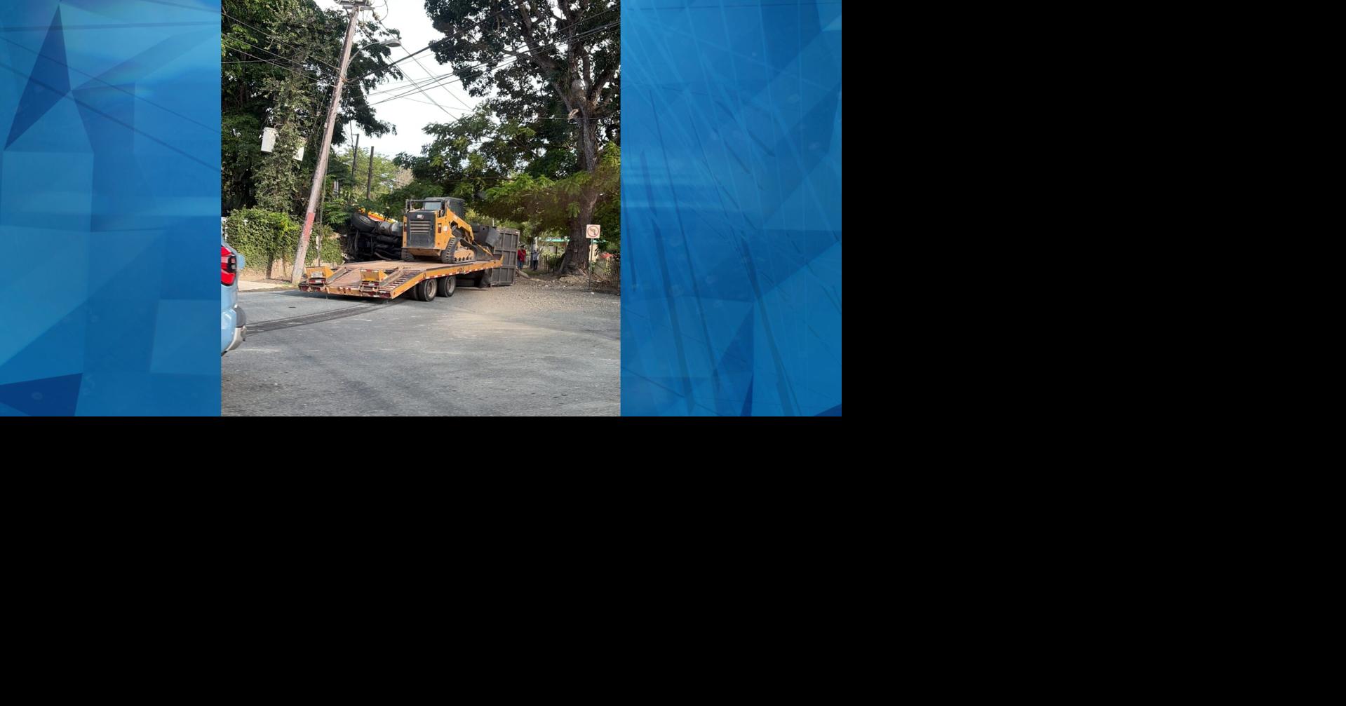 Camión se vuelca e impacta otro vehículo en Trujillo Alto; mujer resulta herida