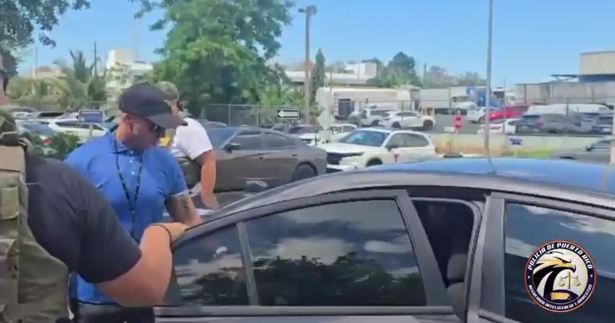 Radican cargos contra hombre por presuntamente colocar un GPS en peluche del hijo de su expareja