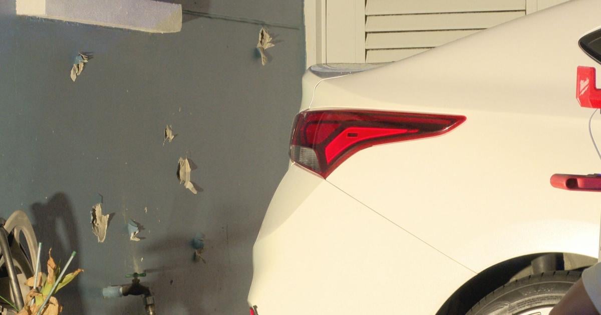 Identifican a Jonathan Medina, baleado frente a residencia de su madre en Trujillo Alto