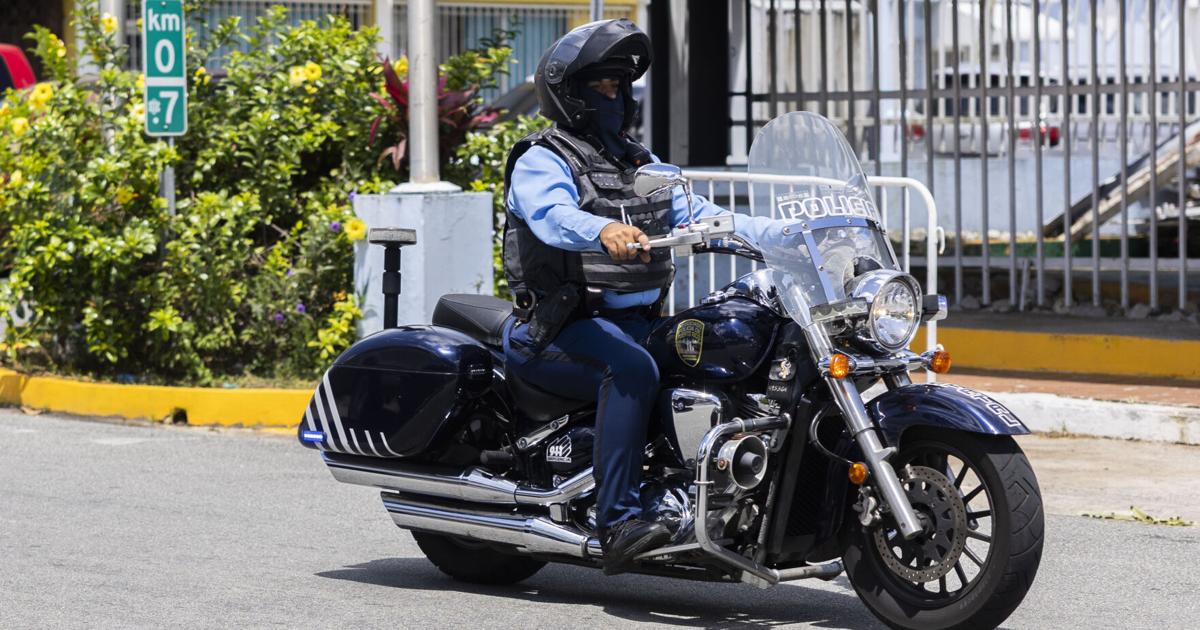 Policía: motorista de 22 años muere al chocar en contra del tránsito en Corozal