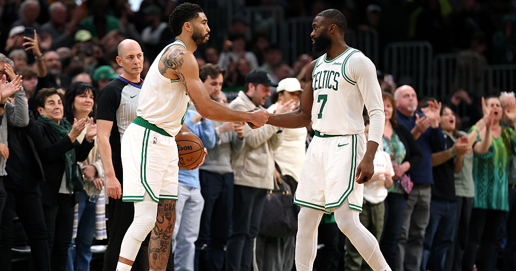 Tatum y Brown imparables para los Sixers en la NBA