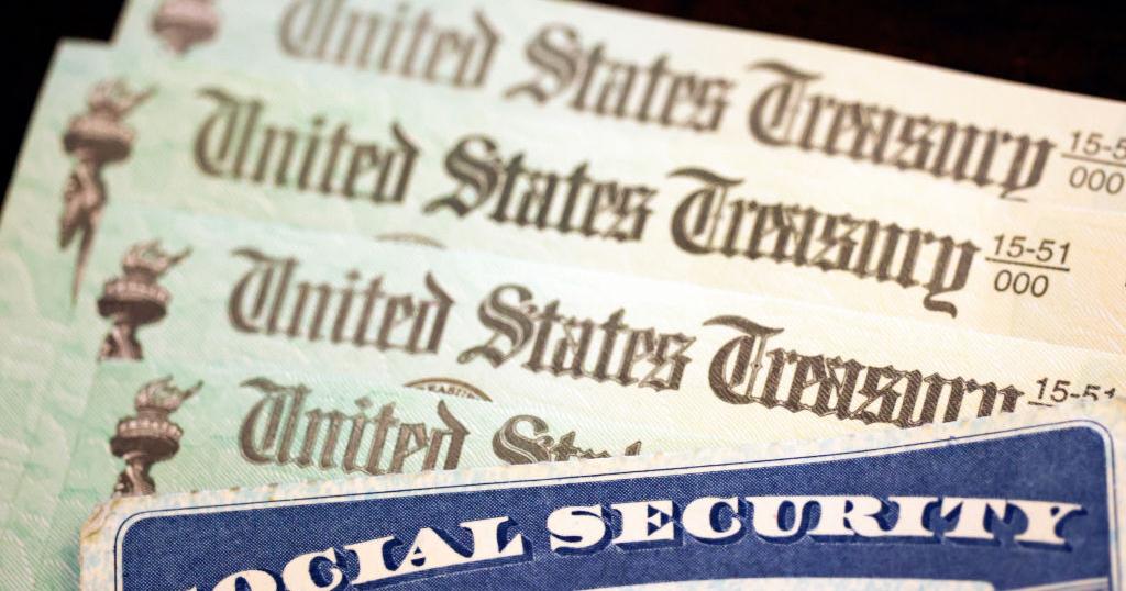 Beneficiarios de seguro social podrían recibir un aumento en el 2027