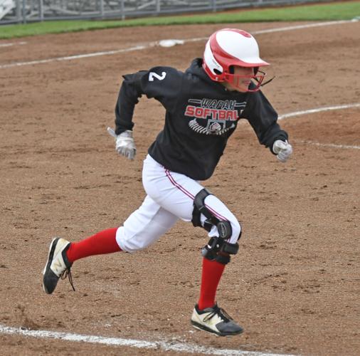 SOFTBALL splits doubleheader with Coldwater Sports