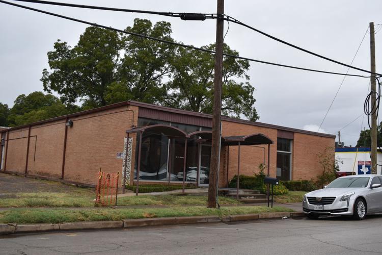 Waxahachie Architectural Salvage moving to two sites Business