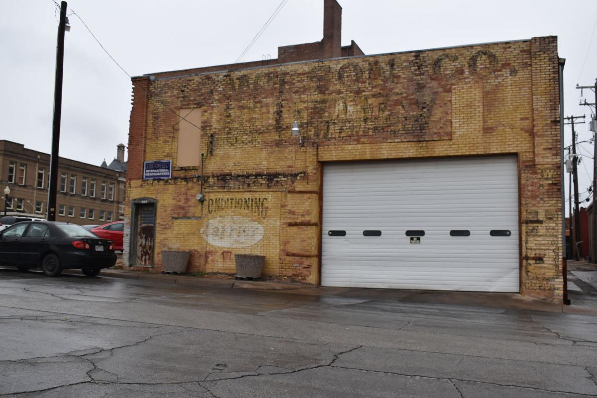 Waxahachie Architectural Salvage moving to two sites Business