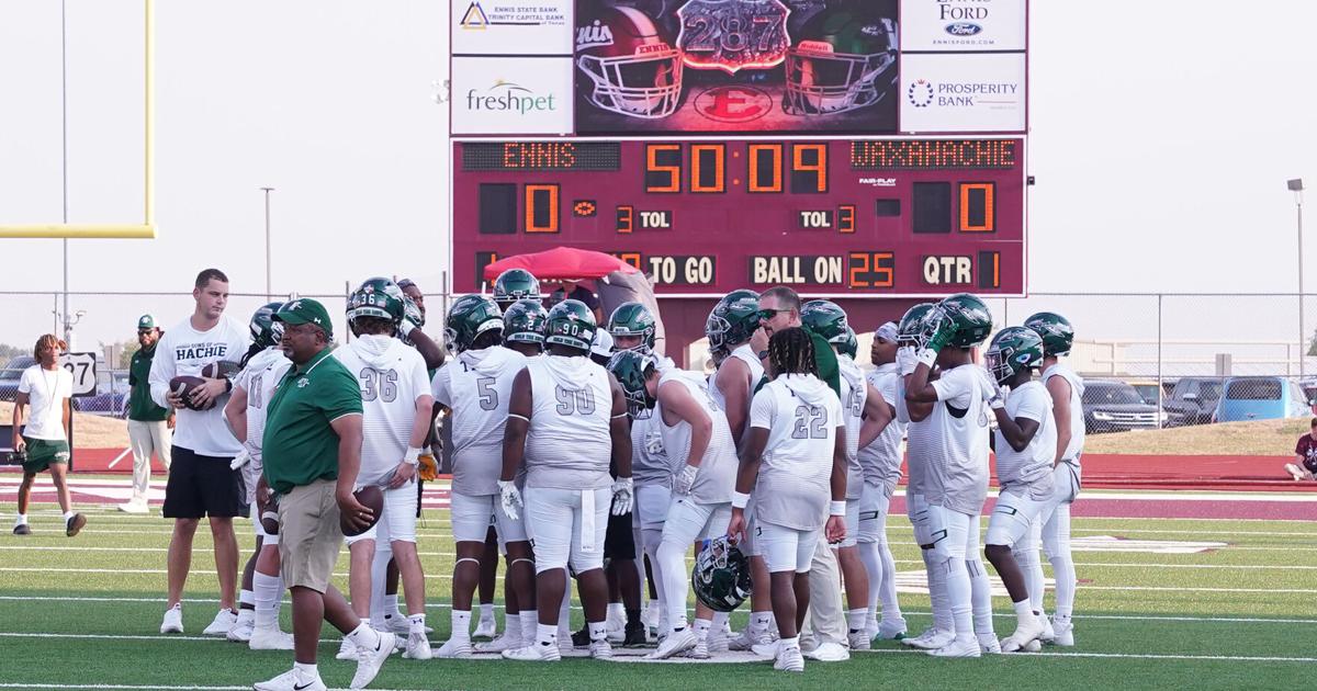 Waxahachie Indians vs. Ennis Lions varsity football photo gallery