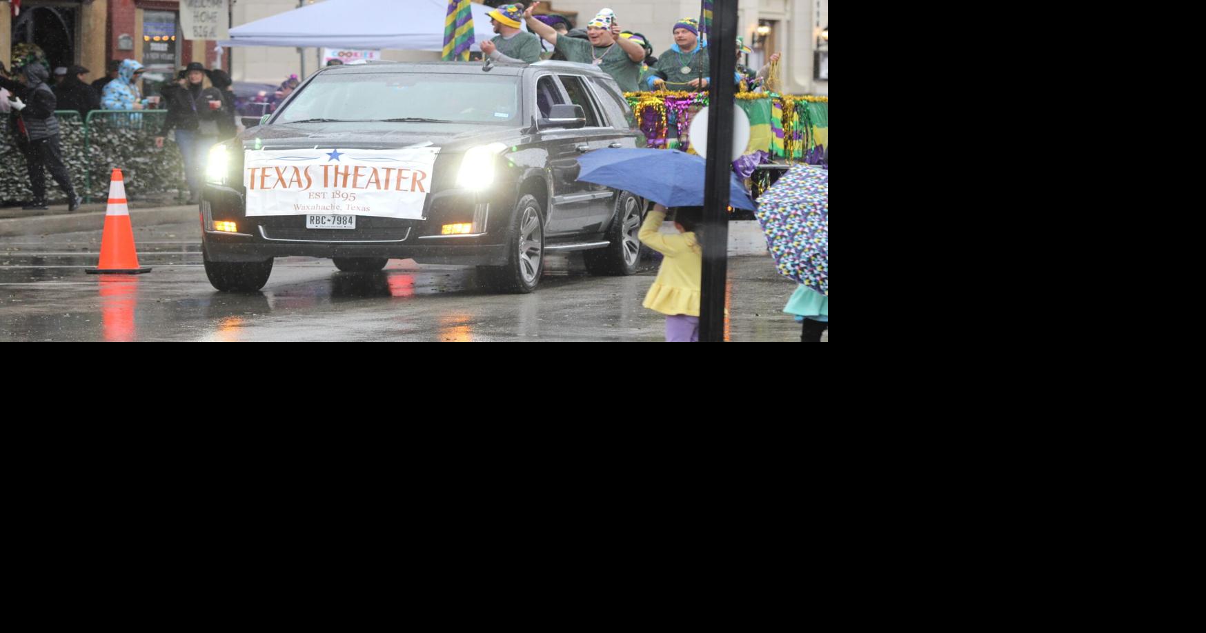 mardi gras parade waxahachie