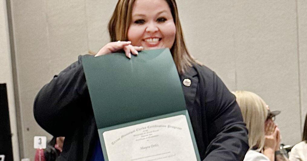 Wilmer city secretary earns certification Business waxahachiesun com
