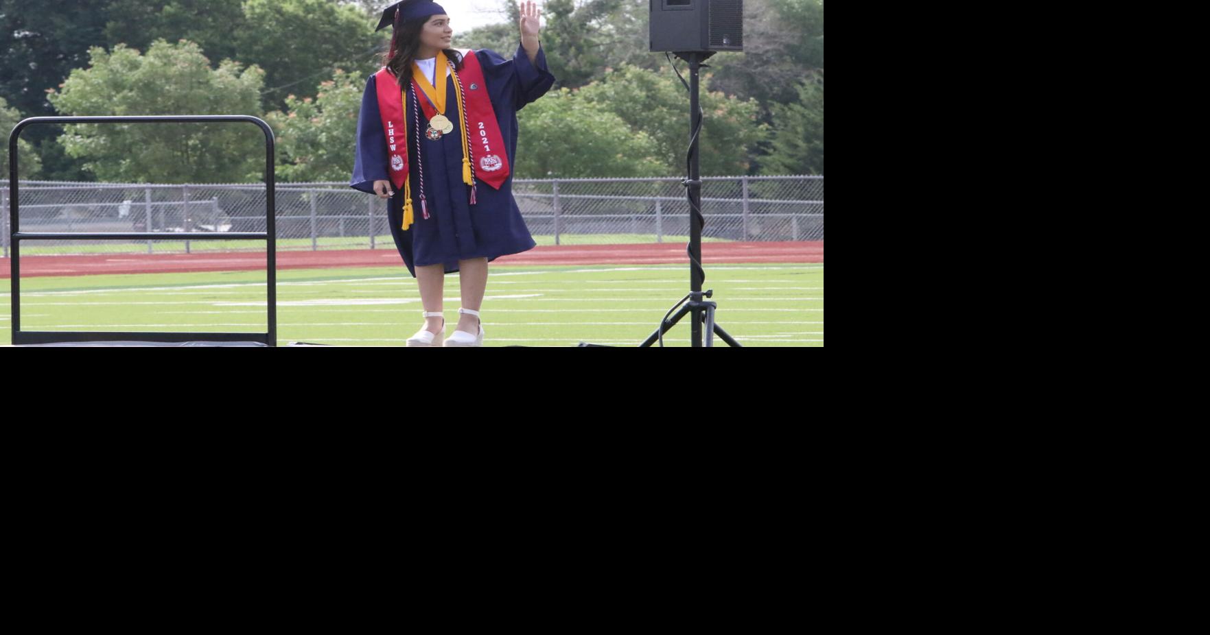 Life High School Waxahachie graduation ceremony Education