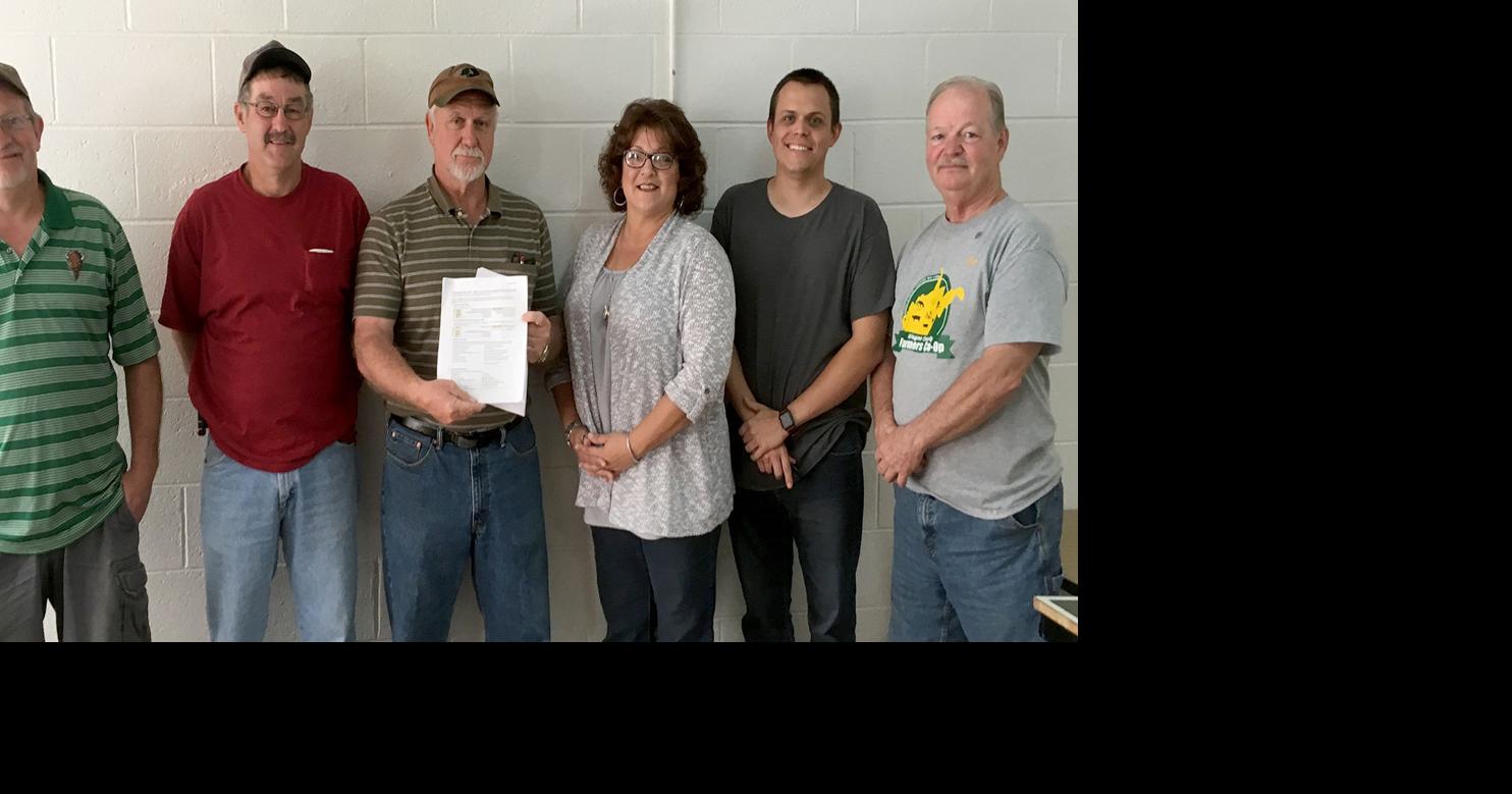 Wayne Co. Farmer’s Co-Op receives grant | News | waynecountynews.com
