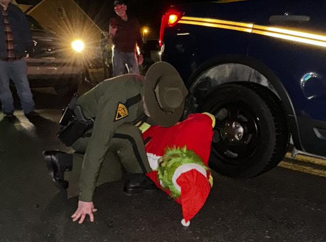Wayne Christmas Parade brings Christmas joy to town News