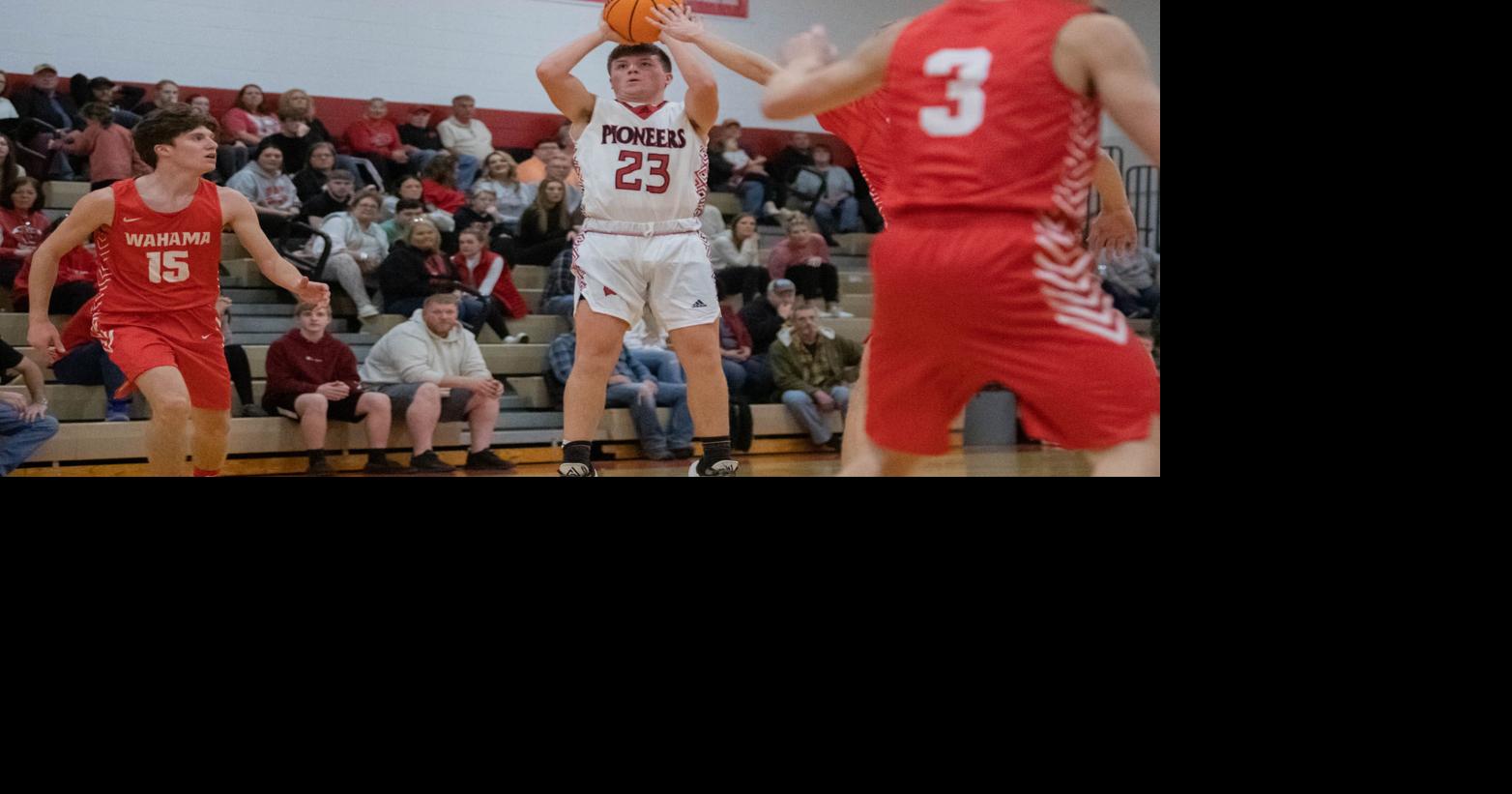 New WHS coach opens season with win streak | Sports | waynecountynews.com