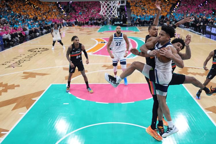 APTOPIX Timberwolves Spurs Basketball