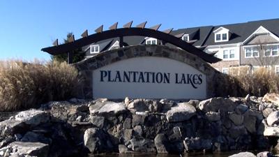 Plantation Lakes Sign