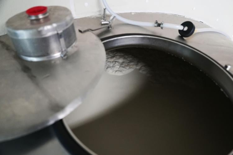 US-MED--Raw Milk-Legislation