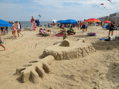 36th Annual Sandcastle Contest (Photo: Beach-fun.com)