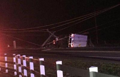 Update: Tractor-trailer Crash Causes Power Outage in Milton