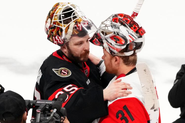 Hurricanes Senators Hockey