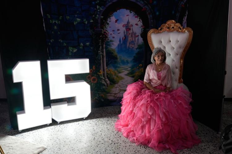 Colombia Belated Quincearenas