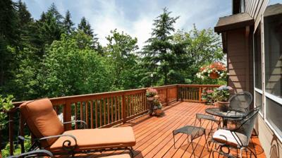 Canyon Painting Expands Wood Deck Staining Across Northern Arizona
