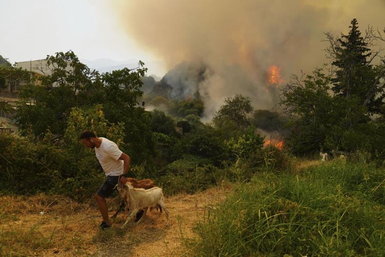 APTOPIX Greece Wildfires