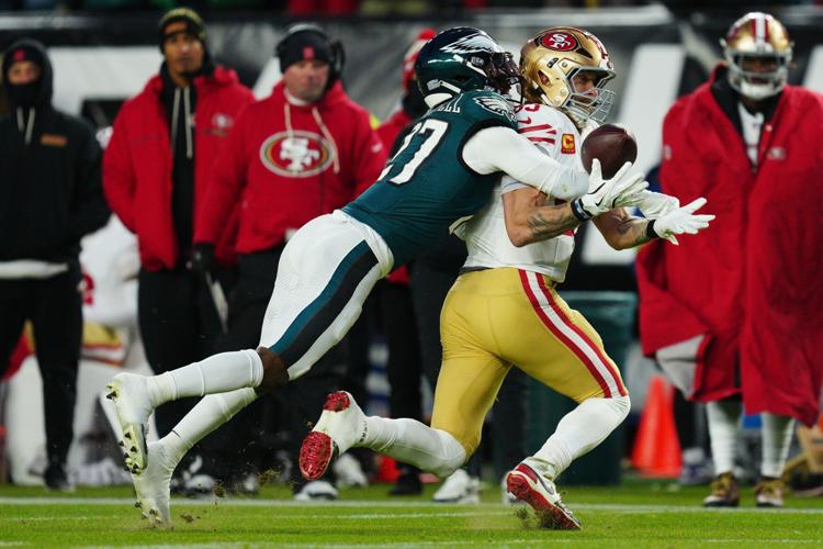 49ers Eagles Football