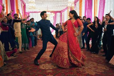 Movie Review – Badhaai Do