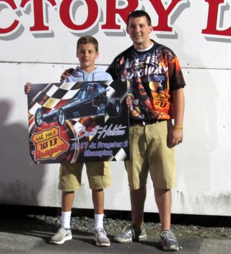 21687409_10213937992709701_345777928594951641_n-1