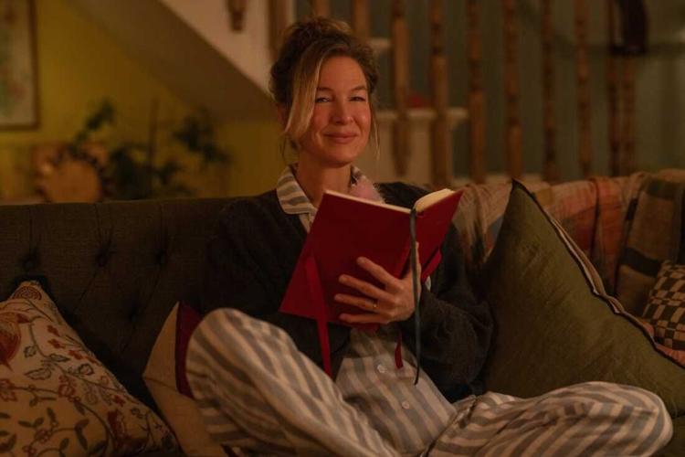 Bridget Jones Mad About the Boy1