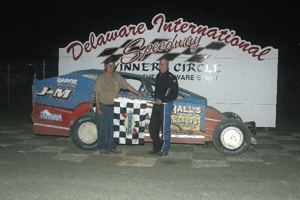 H.J. Bunting – Twin 20 WInner