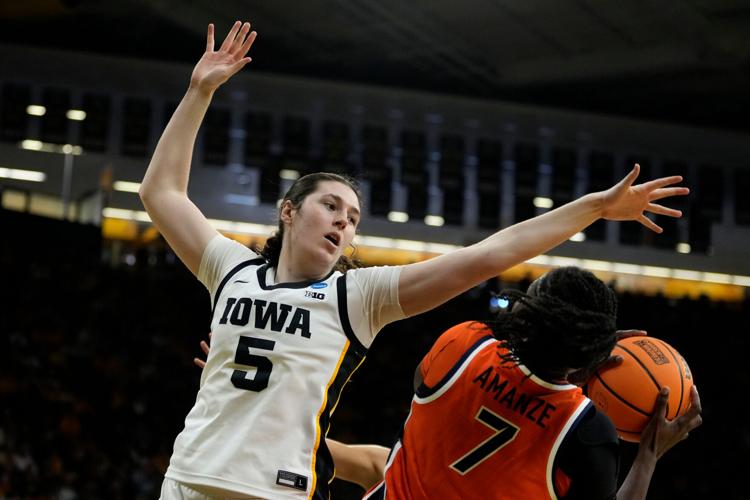 NCAA Virginia Iowa Basketball
