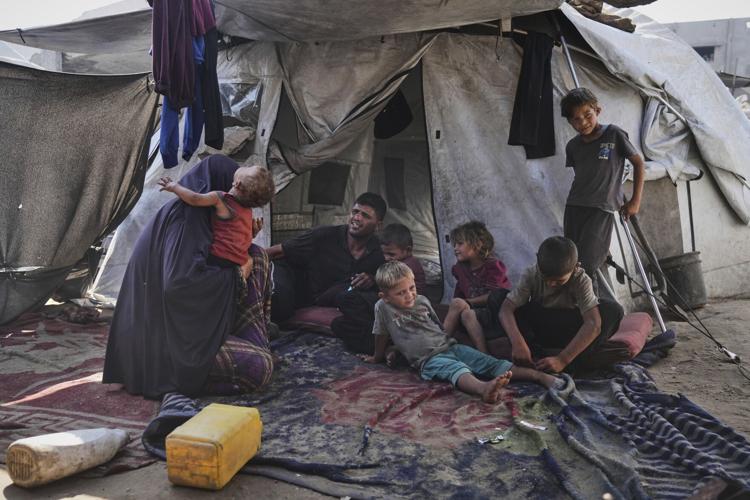Mideast Wars Gaza A Day in the Life
