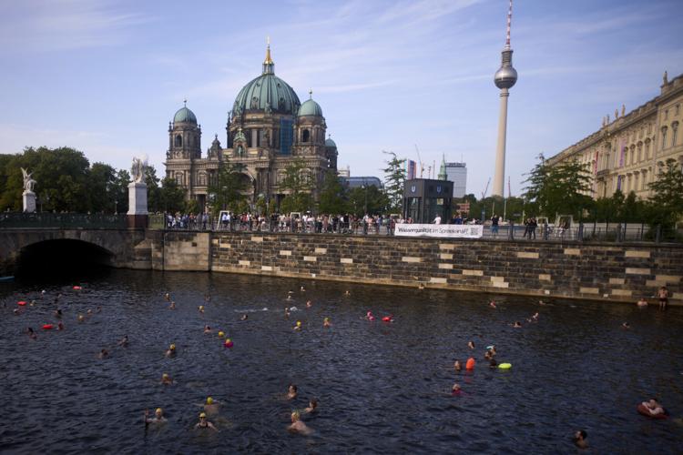 Germany Berlin River Swimmers